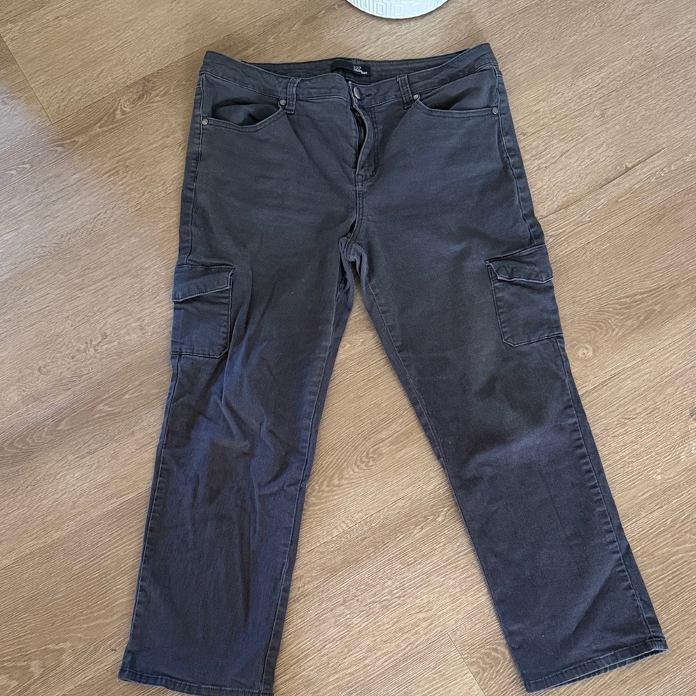 1822 Denim Gray Cargo Pants